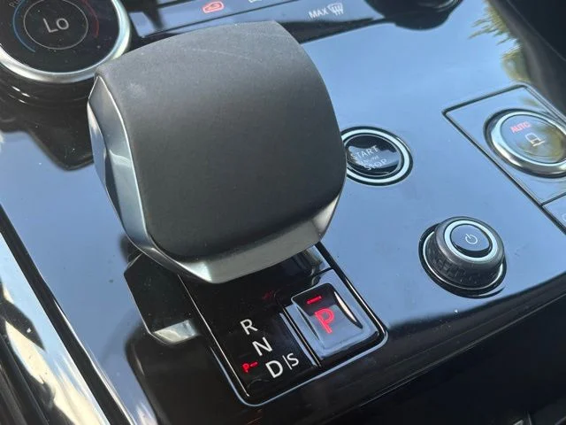 Used 2023 Blue Land Rover First Edition image 44