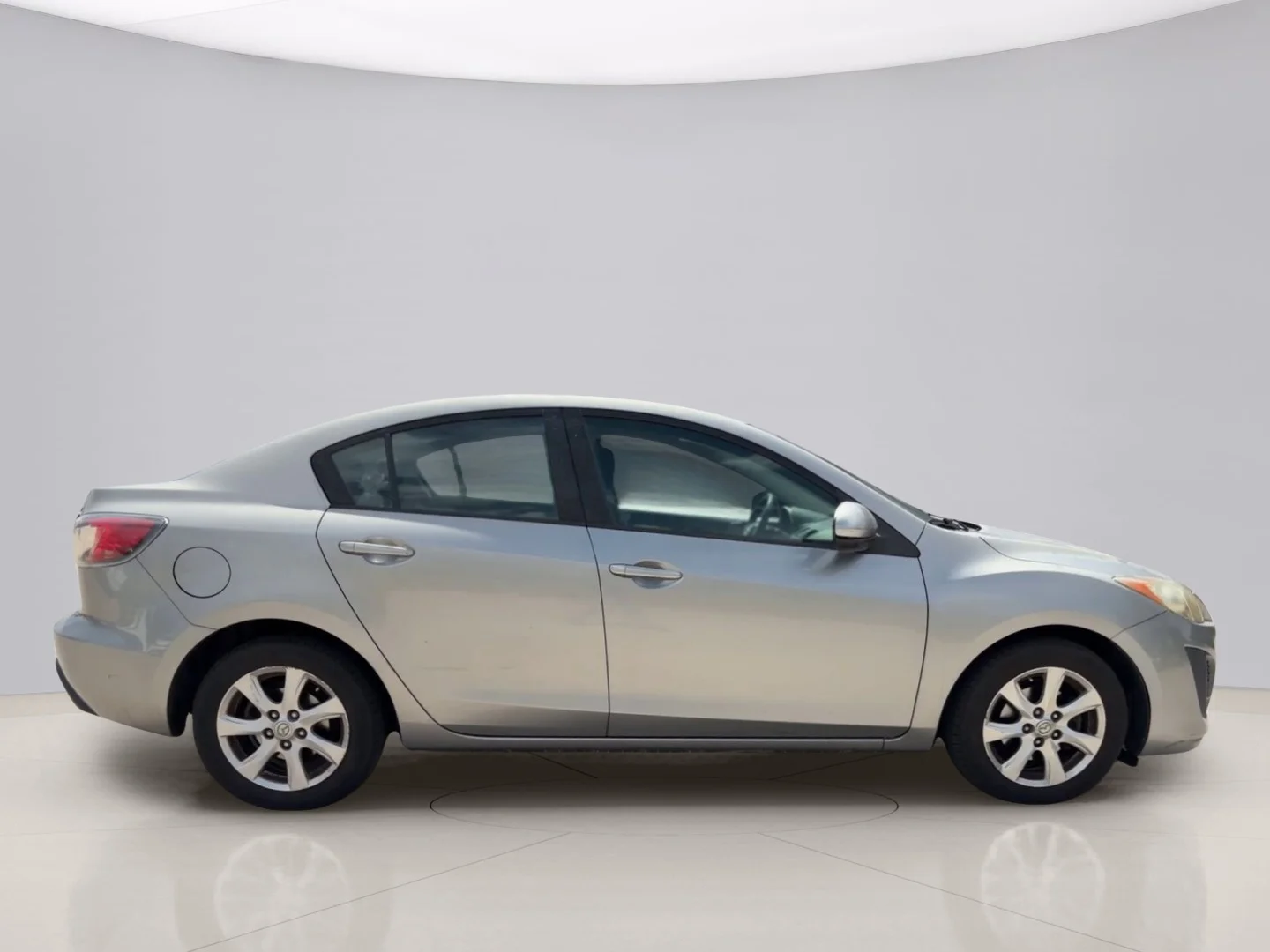 Used 2010 Silver Mazda I SPORT image 6