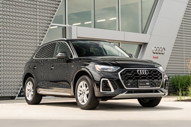 2023 Audi Q5 S line Premium