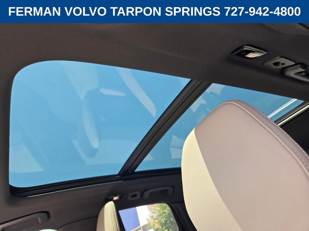New 2026 Bright Dusk Volvo Plus image 24
