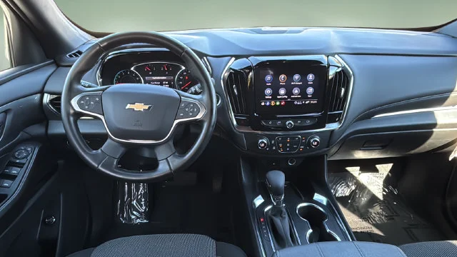 Used 2023 White Chevrolet LT image 10