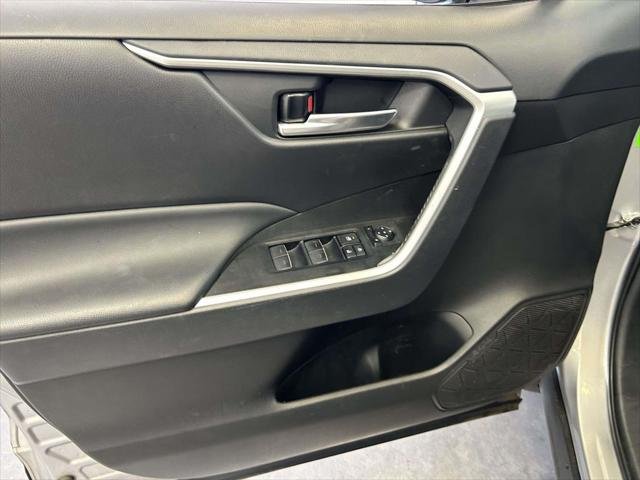 2024 Toyota RAV4 XLE Premium - Photo 15