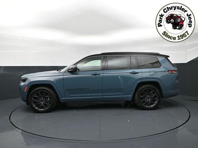 New 2026 Steel Blue Exterior Paint Jeep Summit image 3