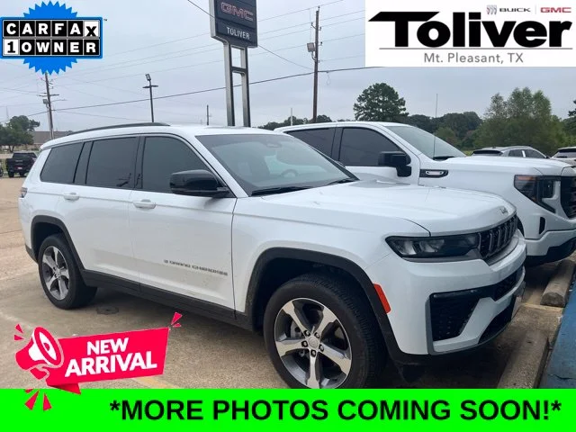 Used 2026 White Jeep Limited image 1