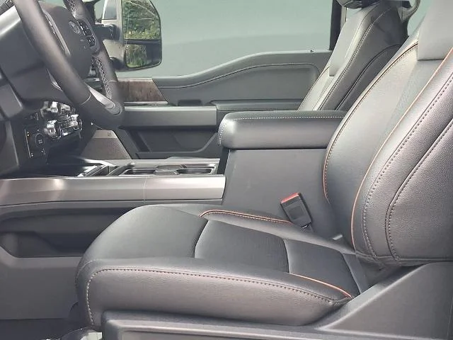New 2026 Agate Black Metallic Ford F-250® Lariat® image 14