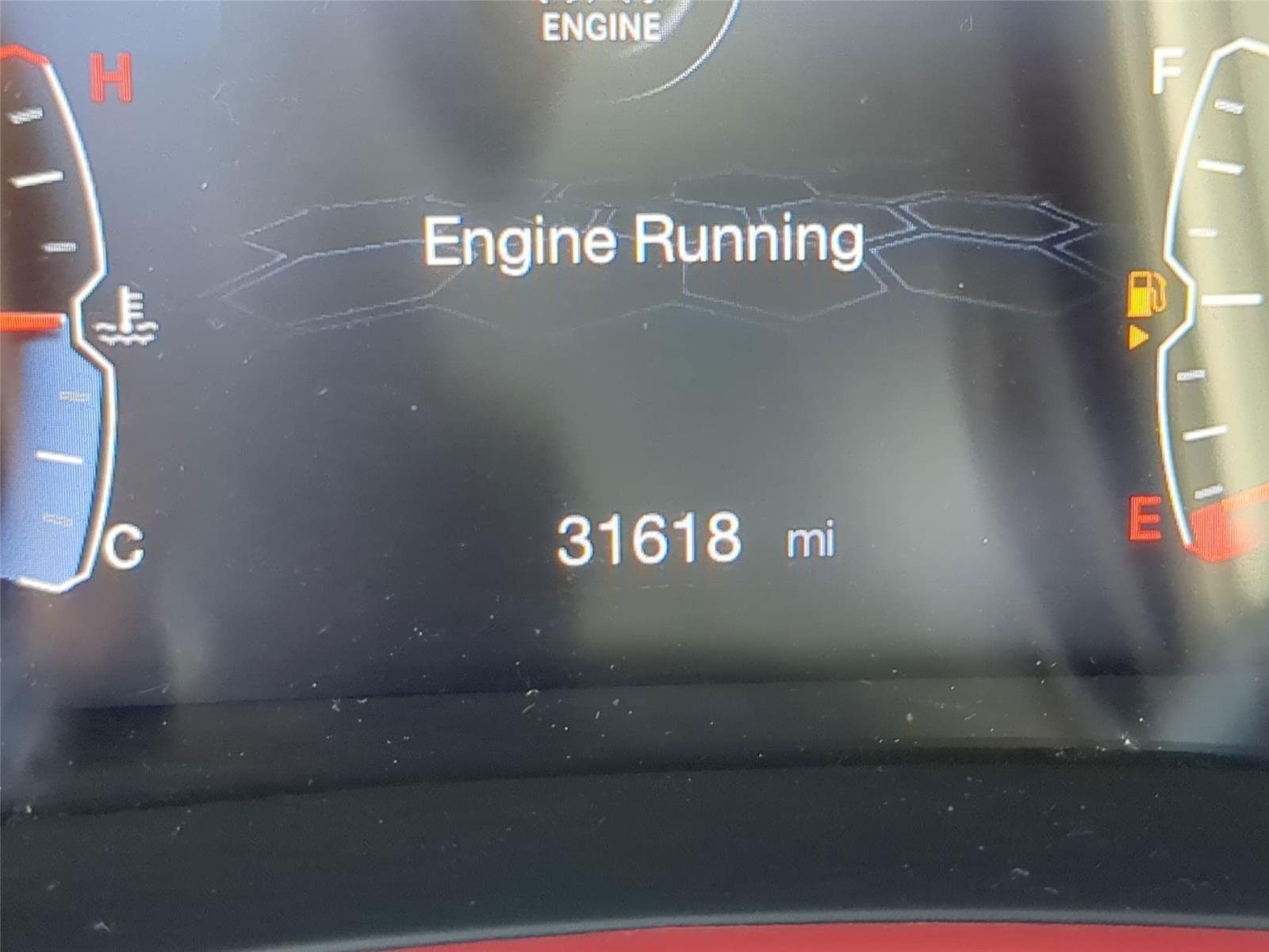 Used 2019 White Clearcoat Jeep Trailhawk image 22