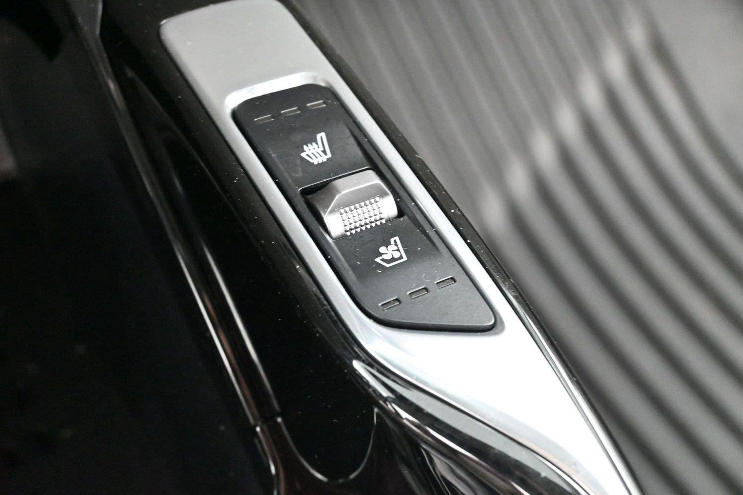 Used 2023 Black Kia SX Prestige image 29
