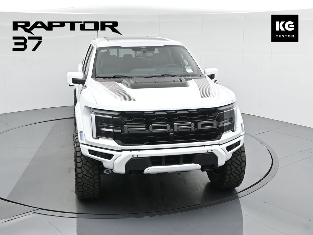 Used 2025 White Ford Raptor image 39