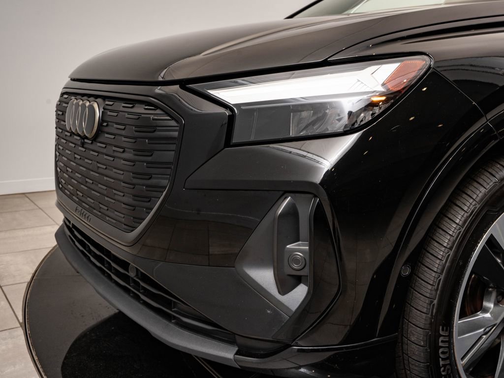 Used 2023 Mythos Black Metallic Audi Premium Plus image 3