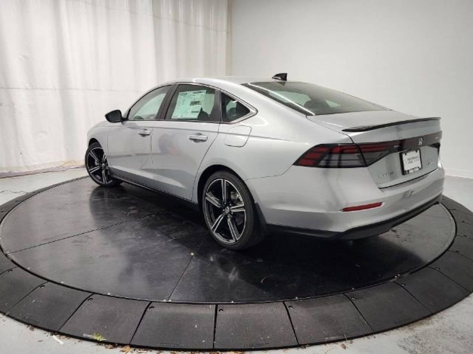 2025 Honda Accord Hybrid Sport - Photo 28