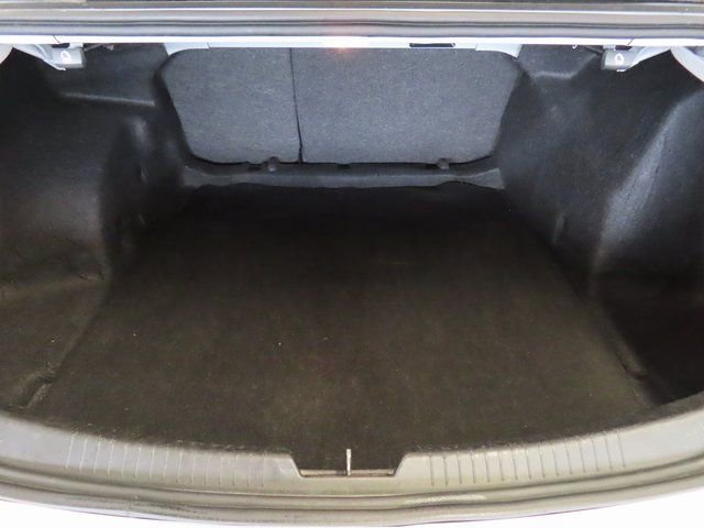 Used 2023 Summit White Chevrolet LT image 32