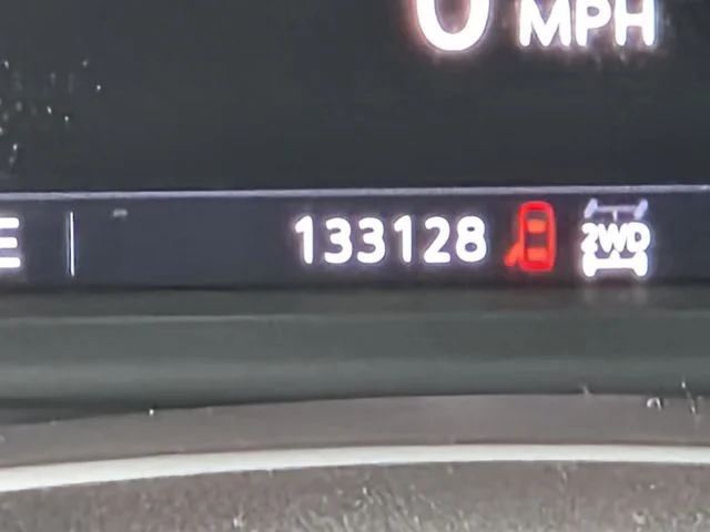 Used 2021 White Chevrolet LT image 23