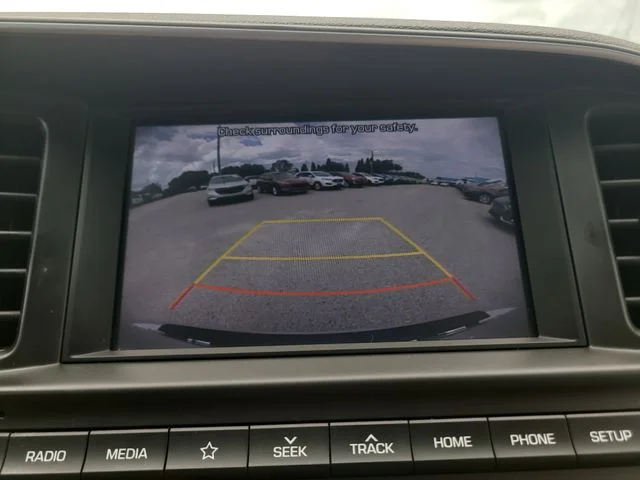 Used 2020 Silver Hyundai SEL image 21