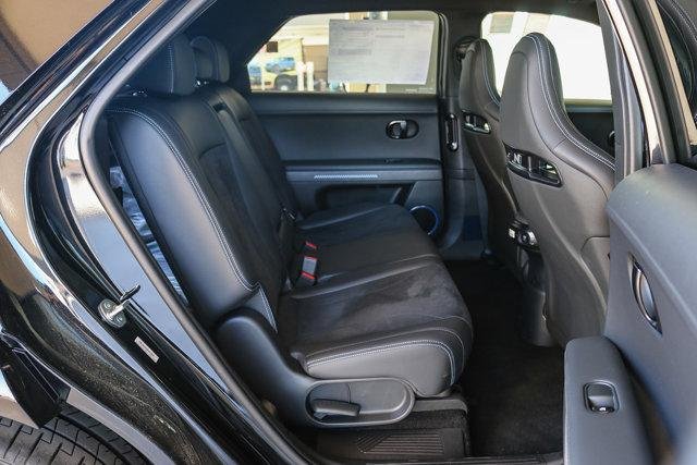 2025 Hyundai IONIQ 5 N - Photo 17