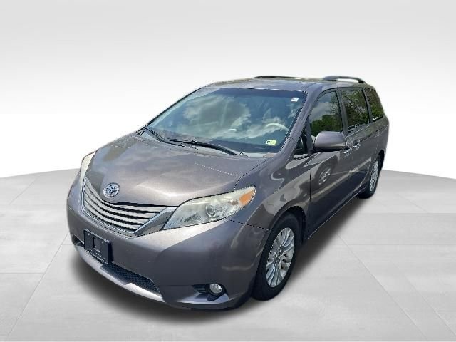 Used 2014 Toyota Sienna XLE with VIN 5TDYK3DC2ES524001 for sale in Delaware, OH