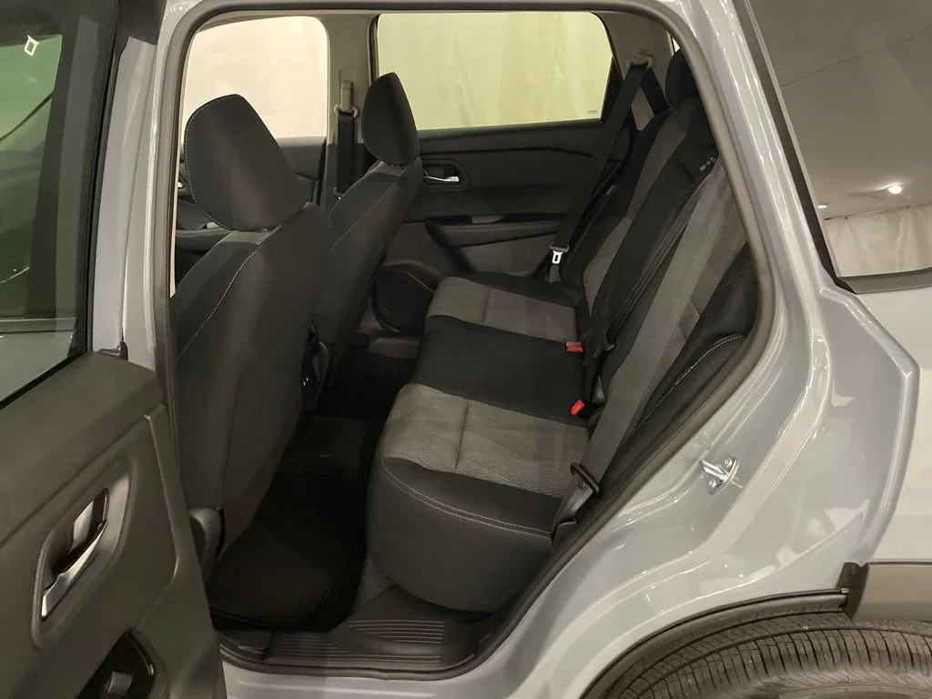 New 2026 Boulder Gray Pearl Nissan SV image 27