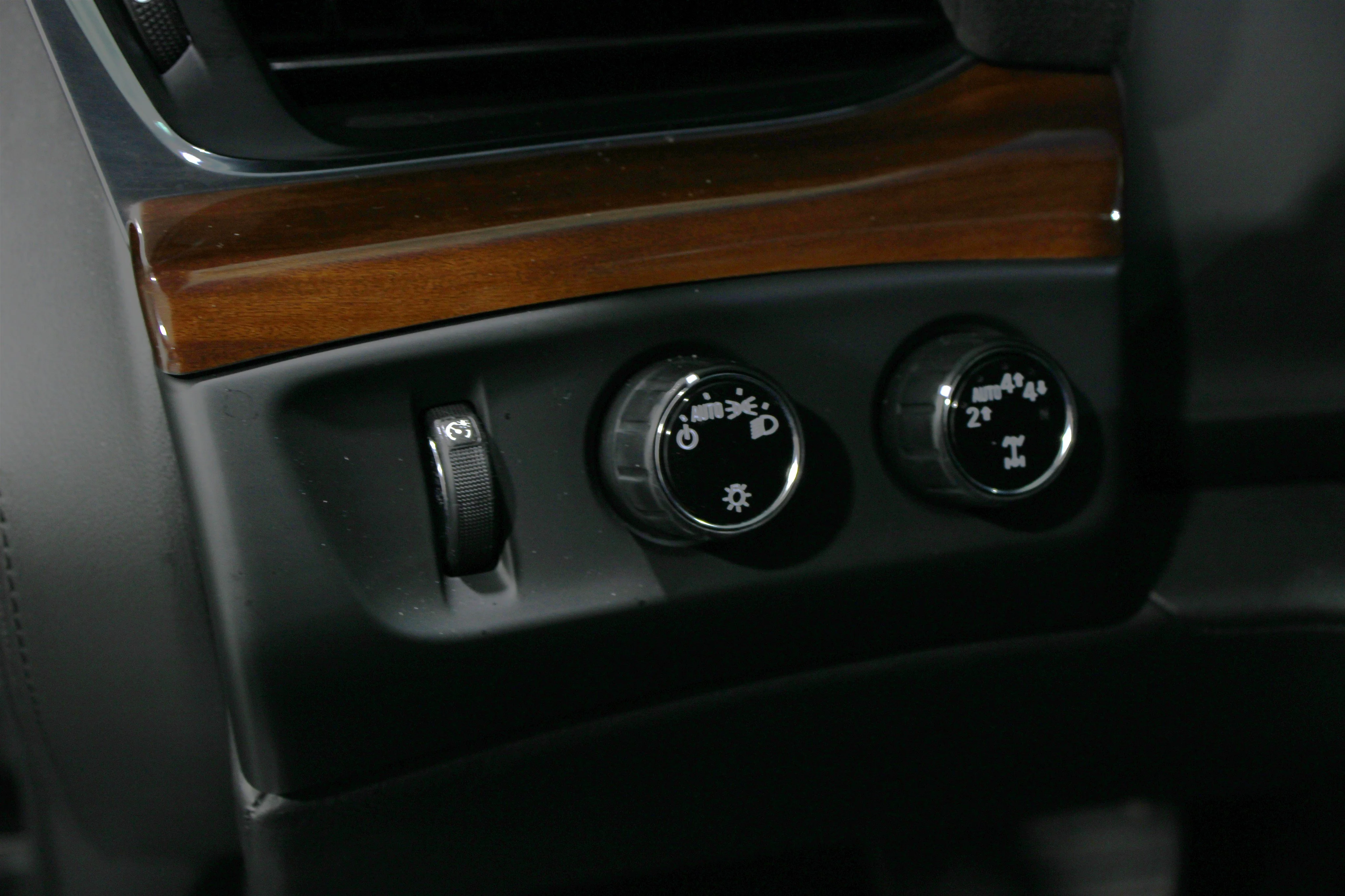 2019 Cadillac Escalade Luxury - Photo 9