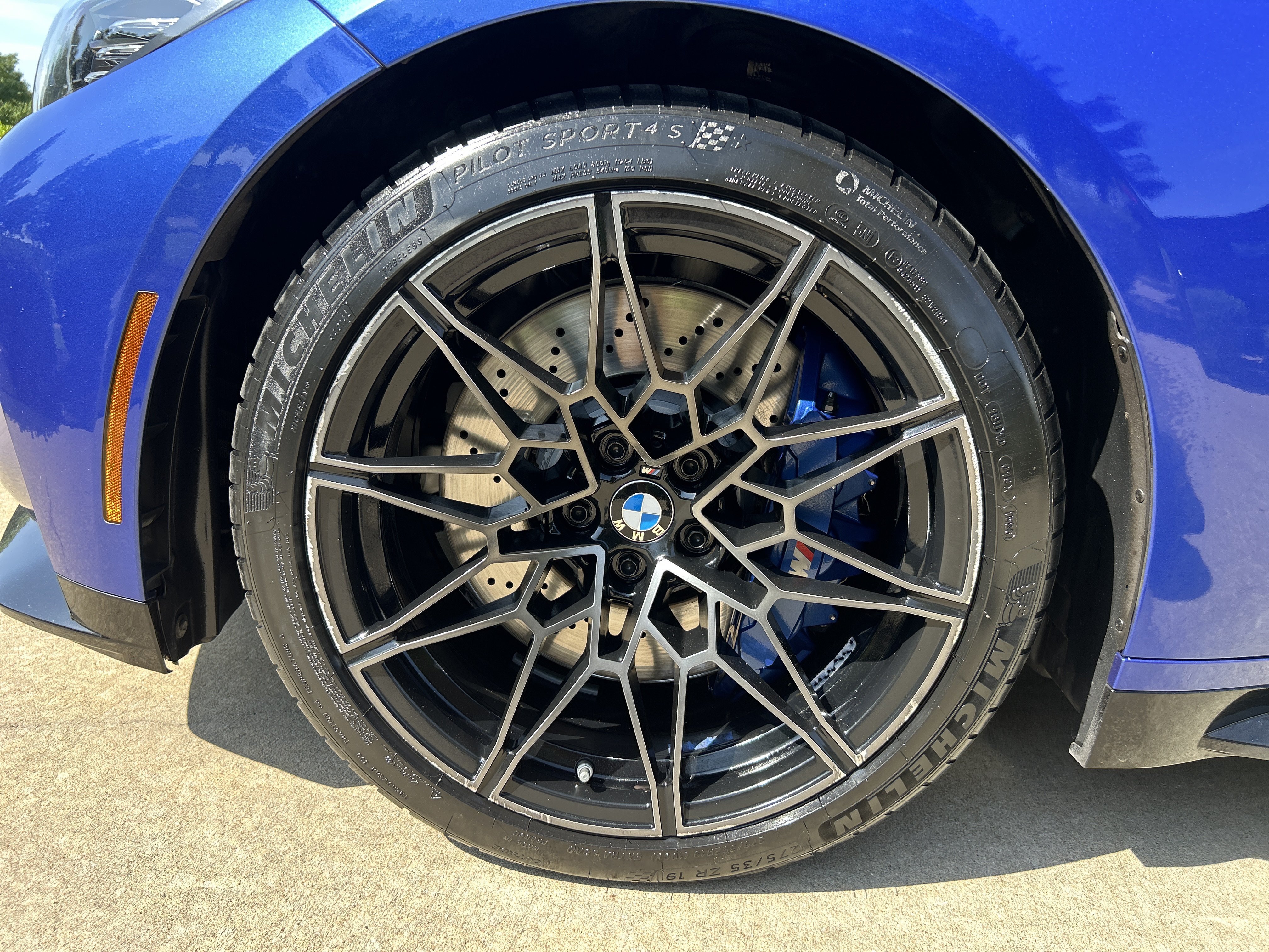 Used 2022 Portimao Blue Metallic BMW Competition xDrive image 20