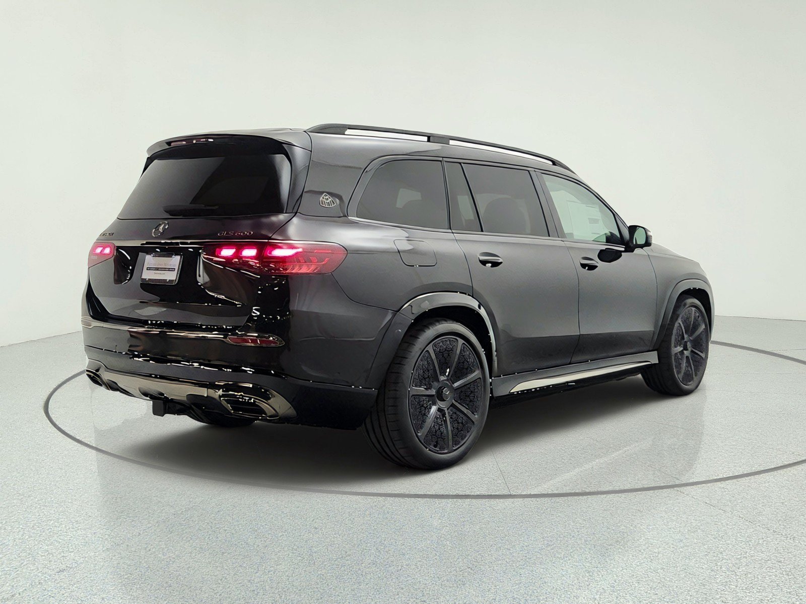 New 2026 Obsidian Black Mercedes-Benz Maybach GLS 600 4MATIC® SUV image 26