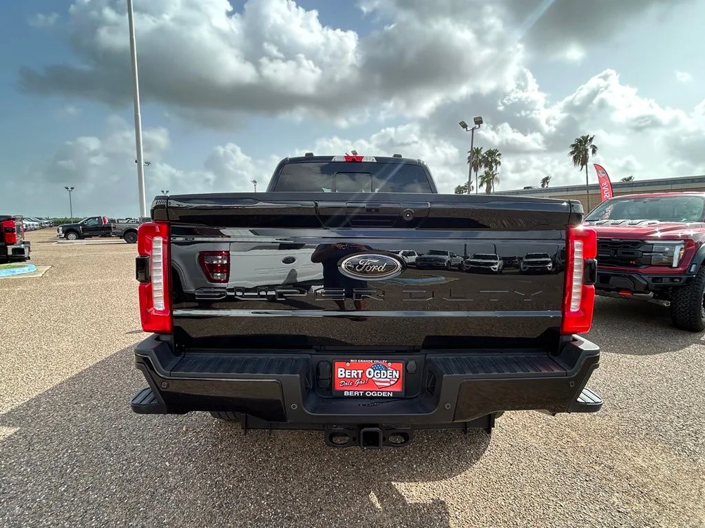 Used 2025 Black Ford XLT image 5