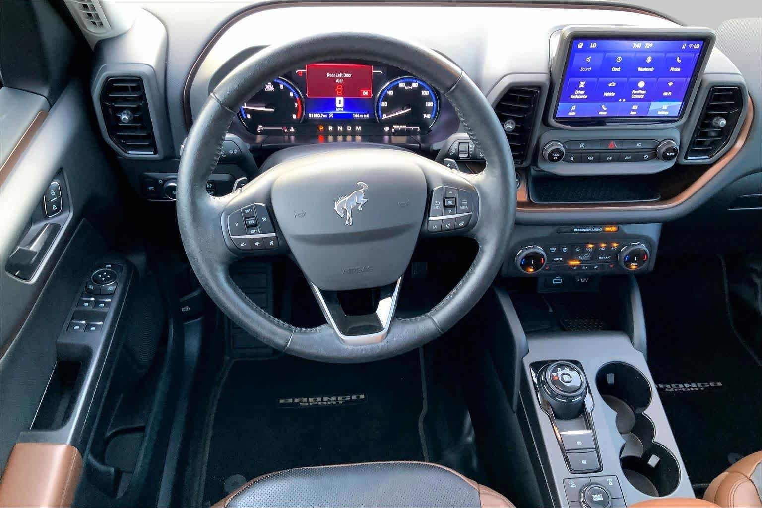Used 2022 Cactus Grey Ford Badlands image 6