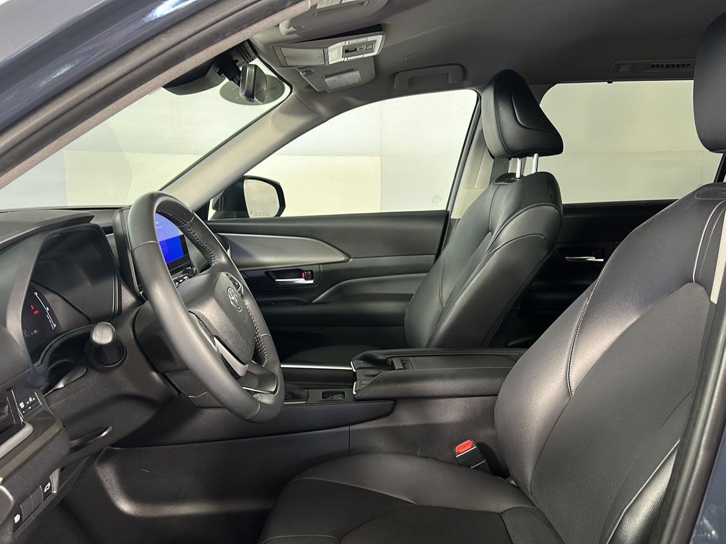 Used 2024 Storm Cloud Toyota XLE image 12