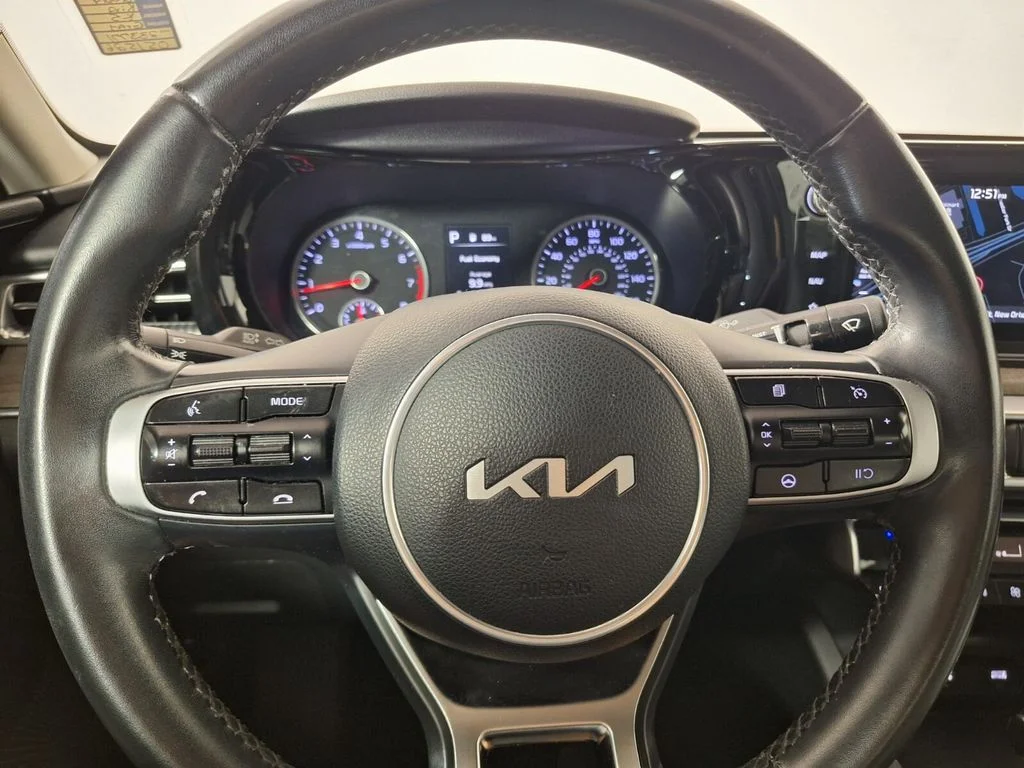 Used 2024 Gray Kia EX image 19