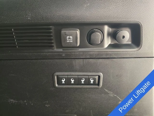 Used 2022 Bright White Clearcoat Jeep Series III image 18