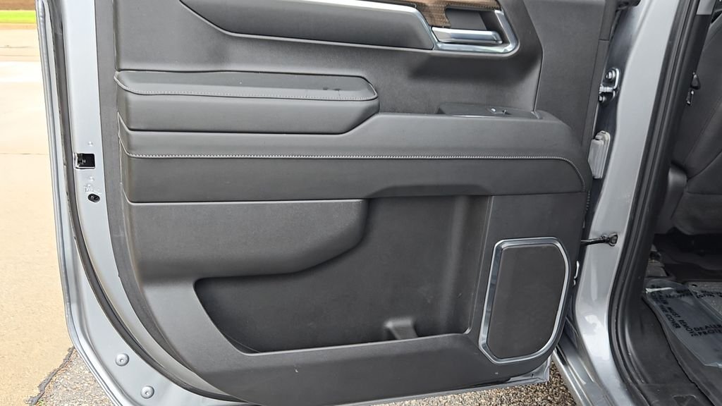 Used 2024 Gray Chevrolet RST image 19