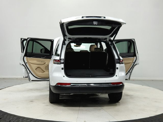 Used 2024 White Jeep Limited image 15