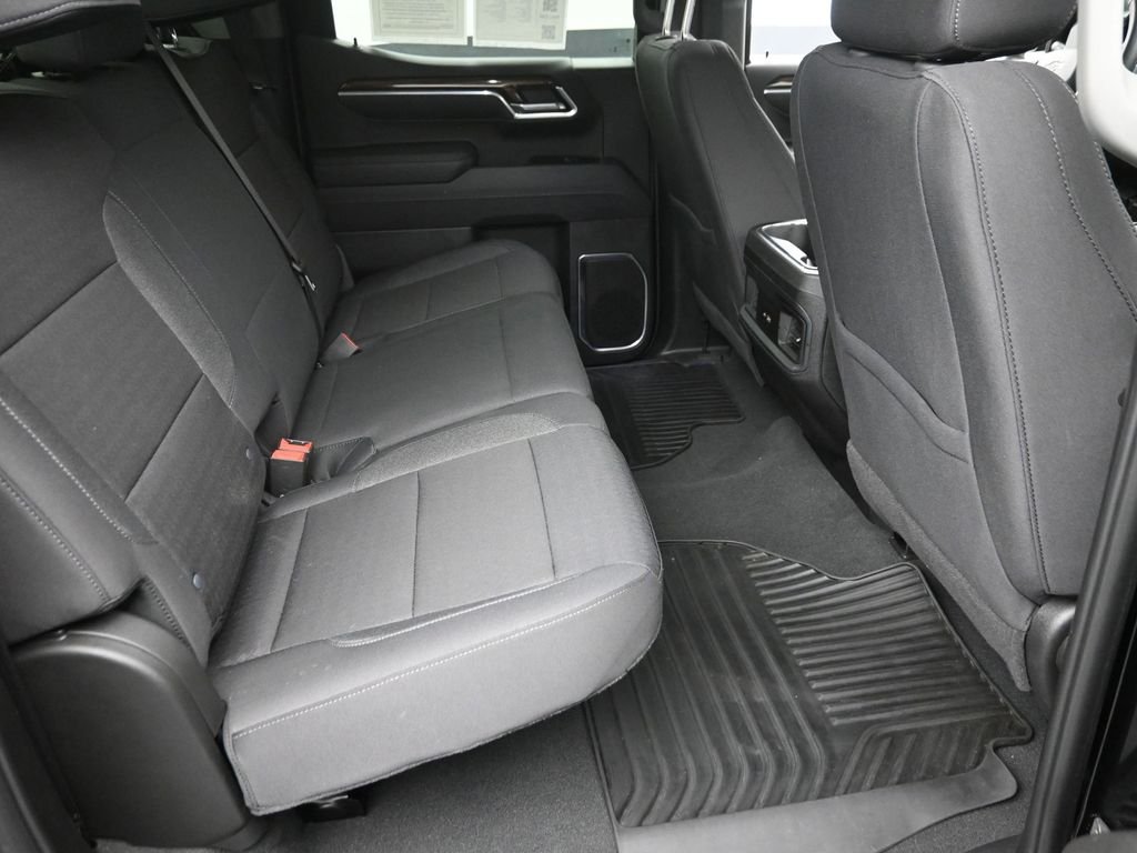 Used 2025 Black Chevrolet RST image 10