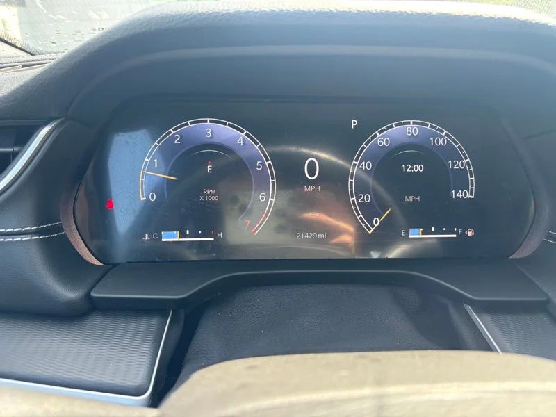 Used 2023 Gray Jeep Altitude X image 11