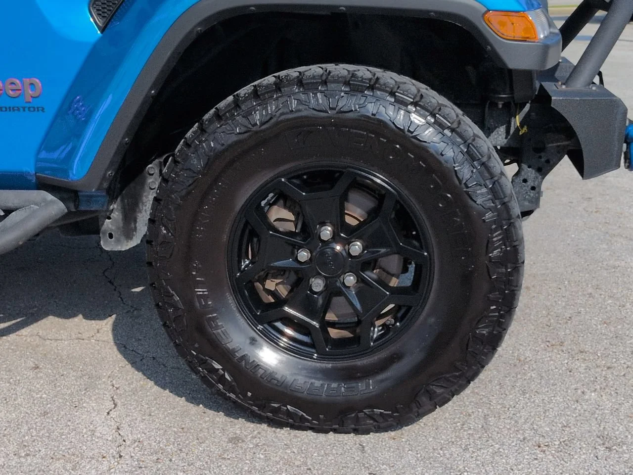 Used 2023 Blue Pearl Jeep Willys image 10