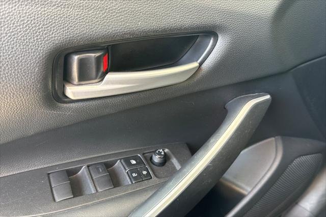 Certified Used 2023 RUBY FLARE PEARL Toyota  image 14