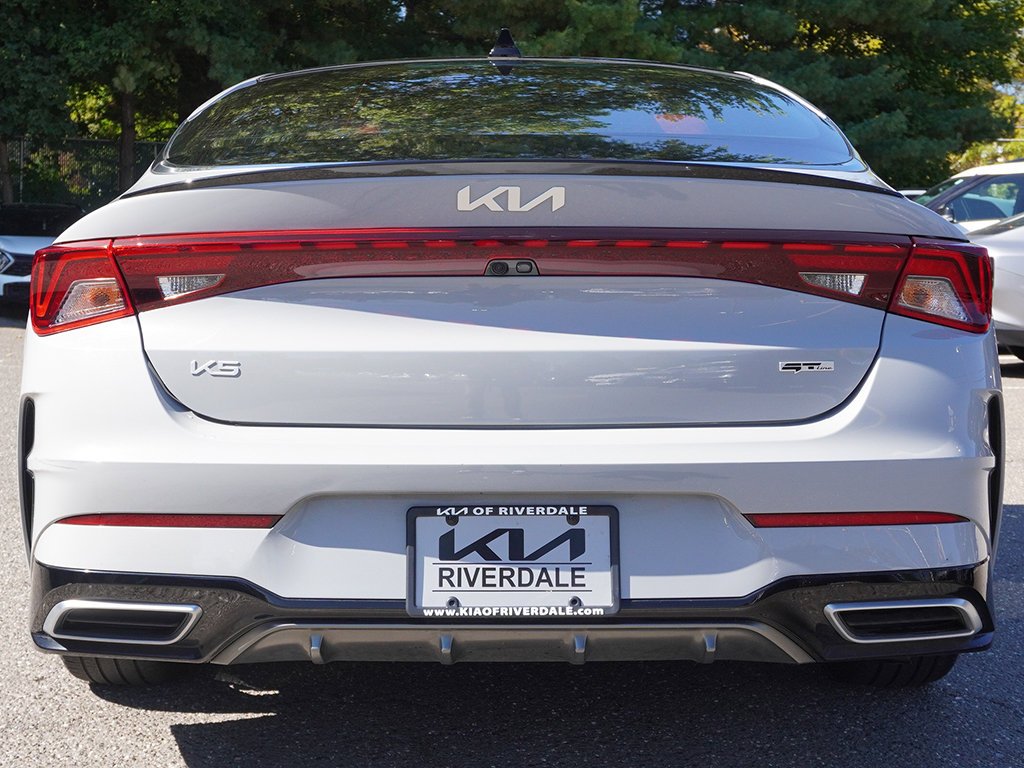 Used 2023 Gray Kia GT-Line image 15