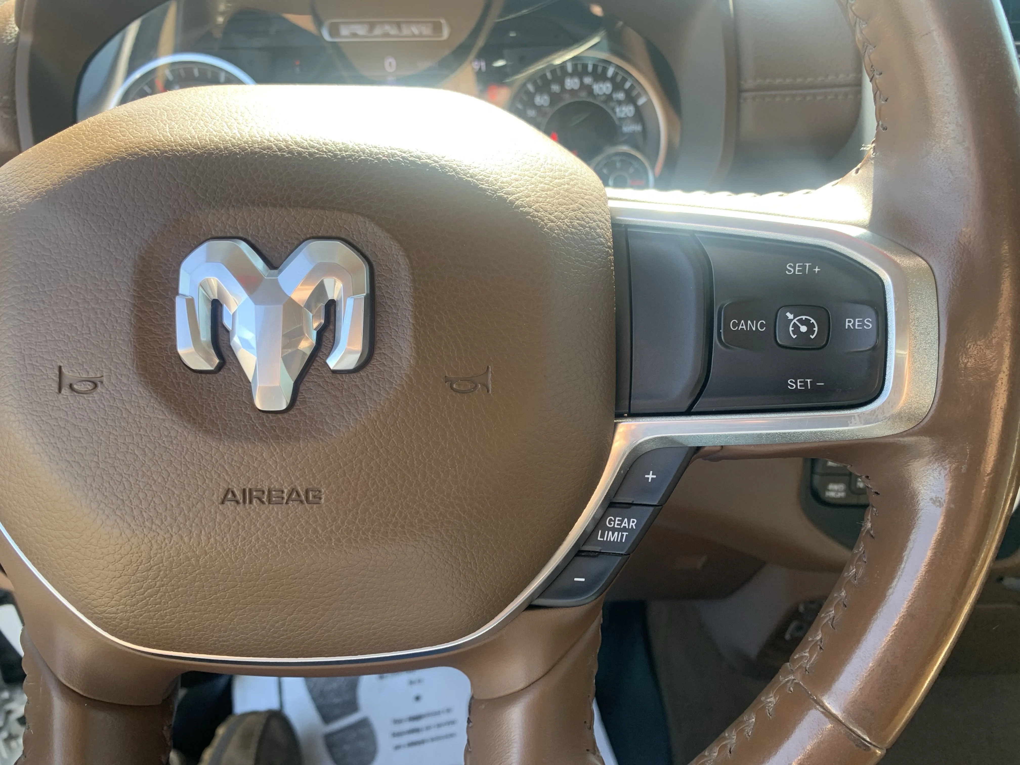 2021 RAM Ram 1500 Pickup Laramie - Photo 25