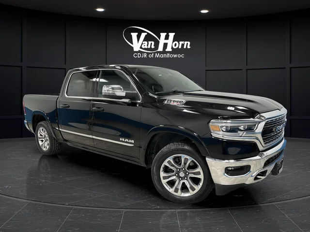 2023 RAM 1500 Limited 4x4 Crew Cab 5'7's photo