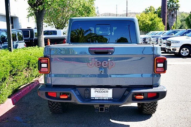 New 2026 Anvil Clear-Coat Exterior Paint Jeep Mojave image 12