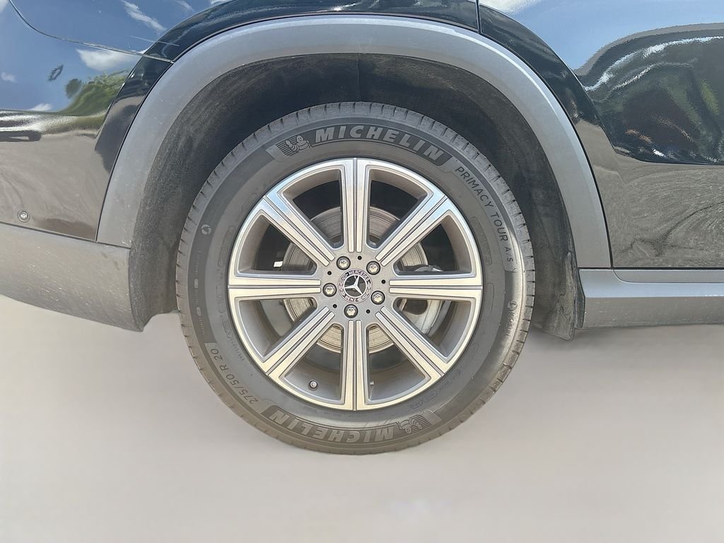 Used 2022 Black Mercedes-Benz GLS 450 image 13