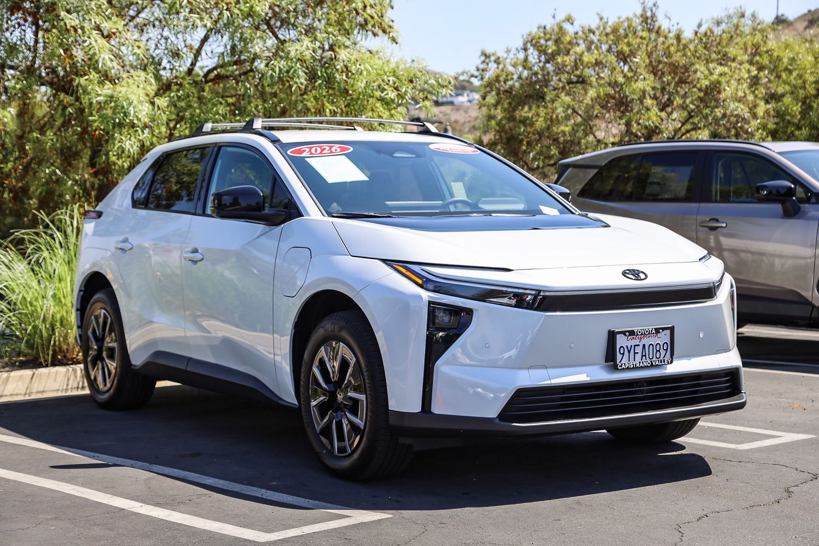 Certified Used 2026 Pearl Toyota XLE Plus image 3