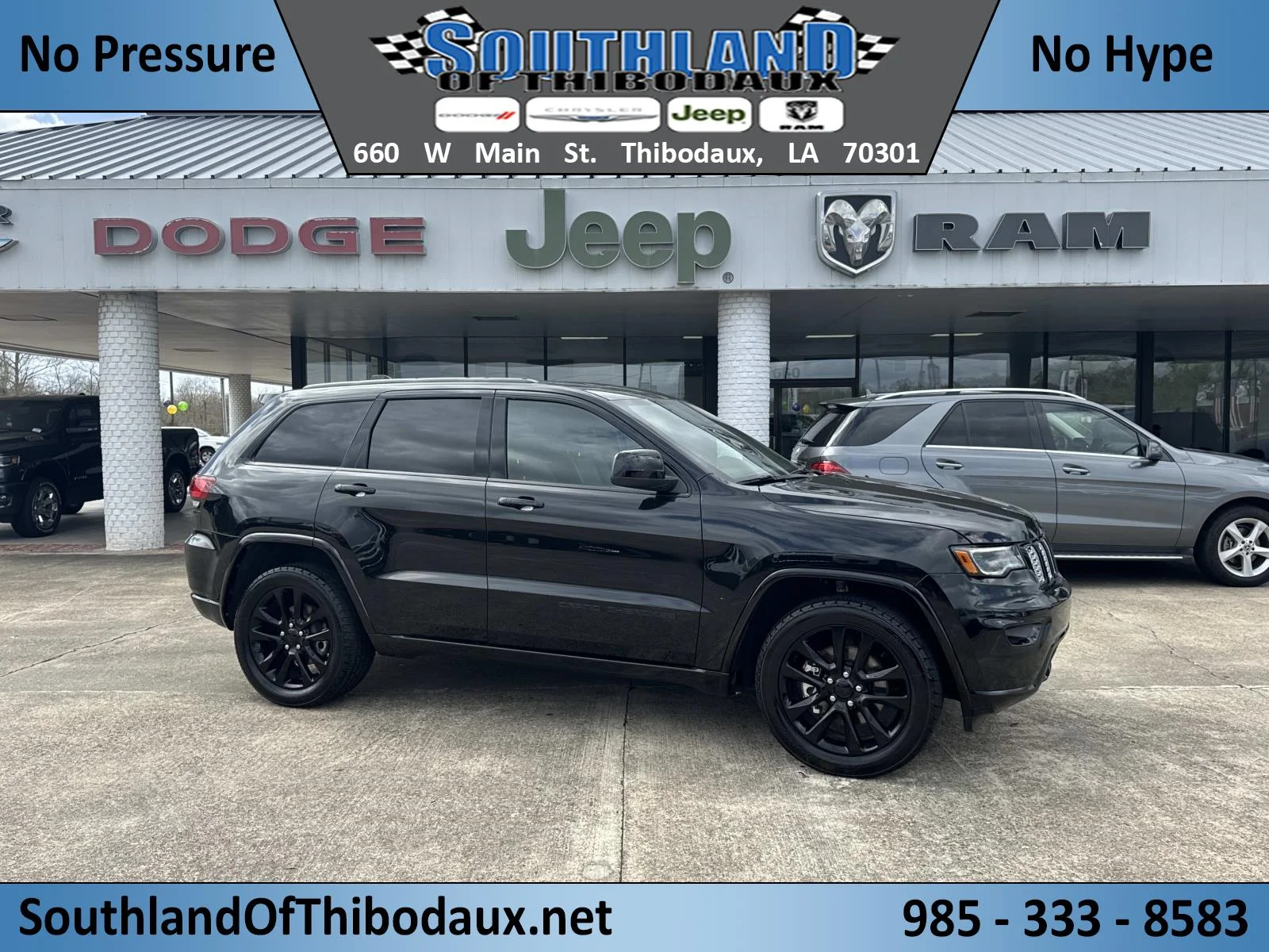 2021 Jeep Grand Cherokee Laredo X's photo