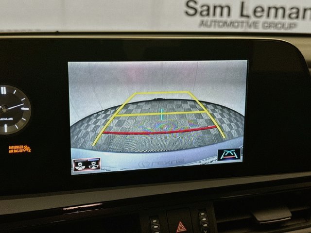 Used 2022 Iridium Lexus 300h image 14