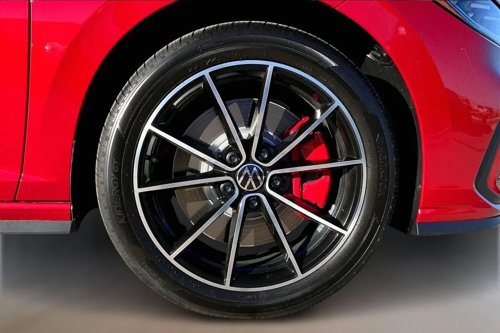 New 2026 Kings Red Metallic Volkswagen 2.0T Autobahn image 13