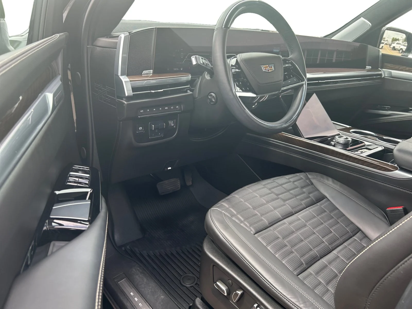 Certified Used 2025 Black Raven Cadillac 4WD Sport Platinum Leather Sunroof Navigation 6.2L image 14