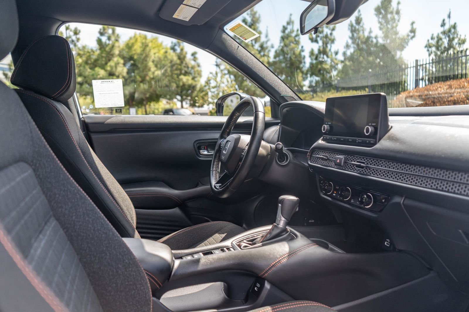 Used 2025 Platinum White Pearl Honda Sport image 20