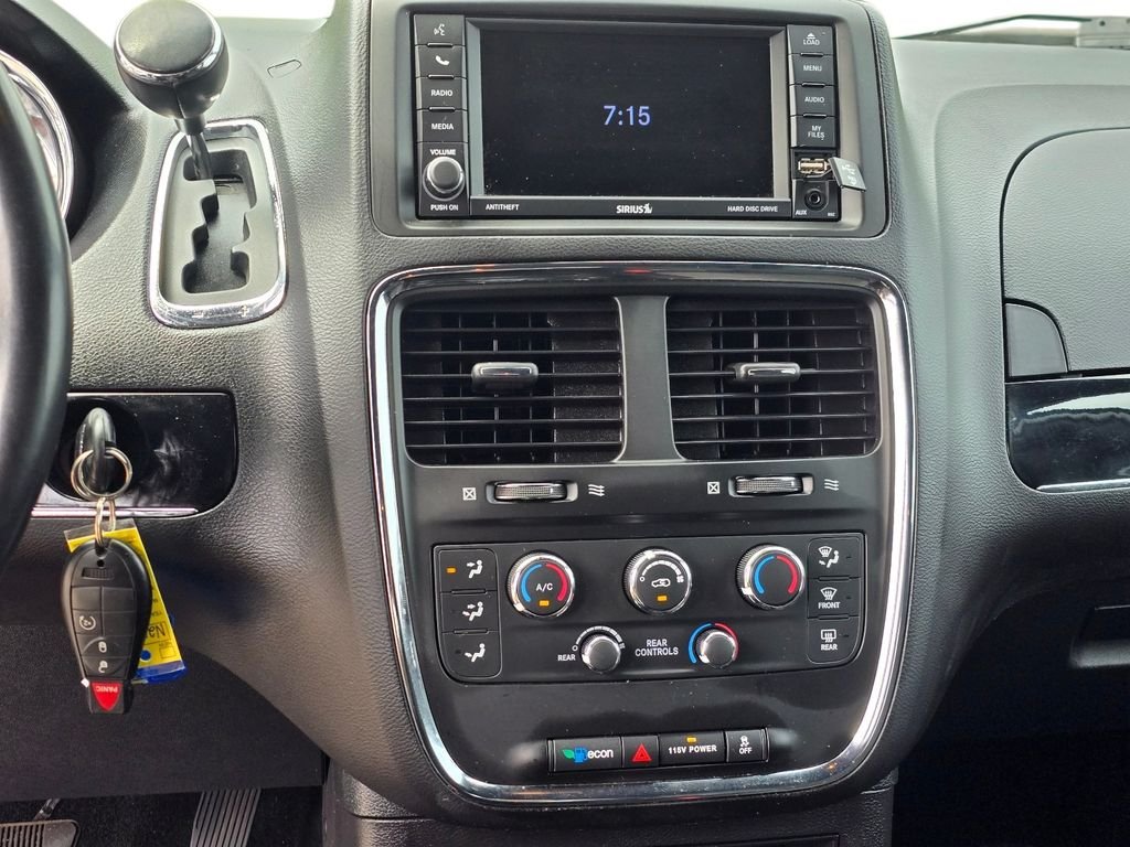 Used 2020 Silver Dodge SE Plus image 21