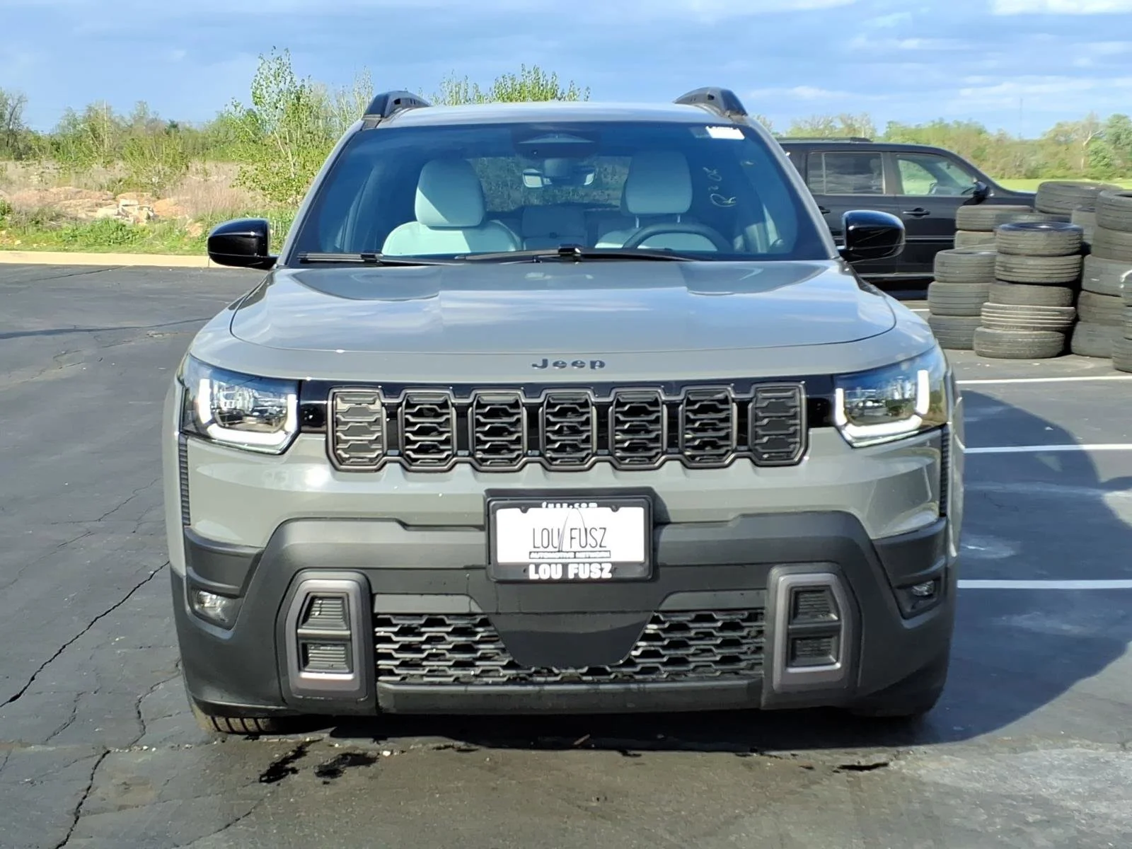 New 2026 Sting-Gray Clearcoat Jeep Laredo image 22