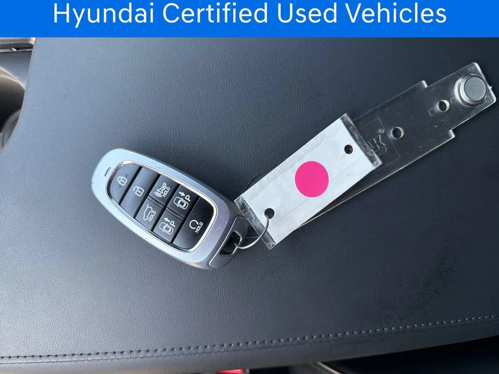 Certified Pre-Owned 2025 Hyundai Palisade Calligraphy Night Edition
