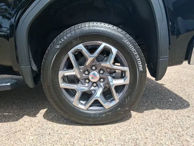 2026 GMC Sierra 1500 SLT - Photo 20