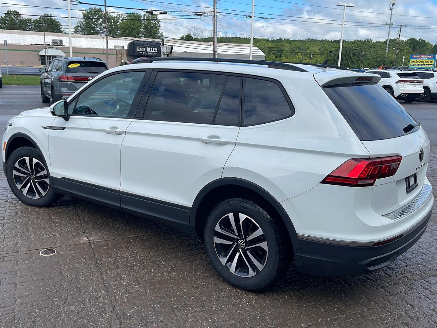 Used 2024 Pure White Volkswagen S image 4